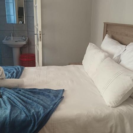 Appartement Bertha'S Place à Pretoria-Noord Extérieur photo